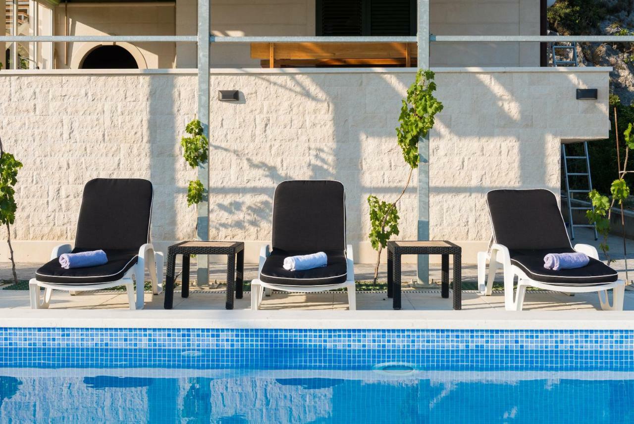 שיבניק Villa Solitude מראה חיצוני תמונה